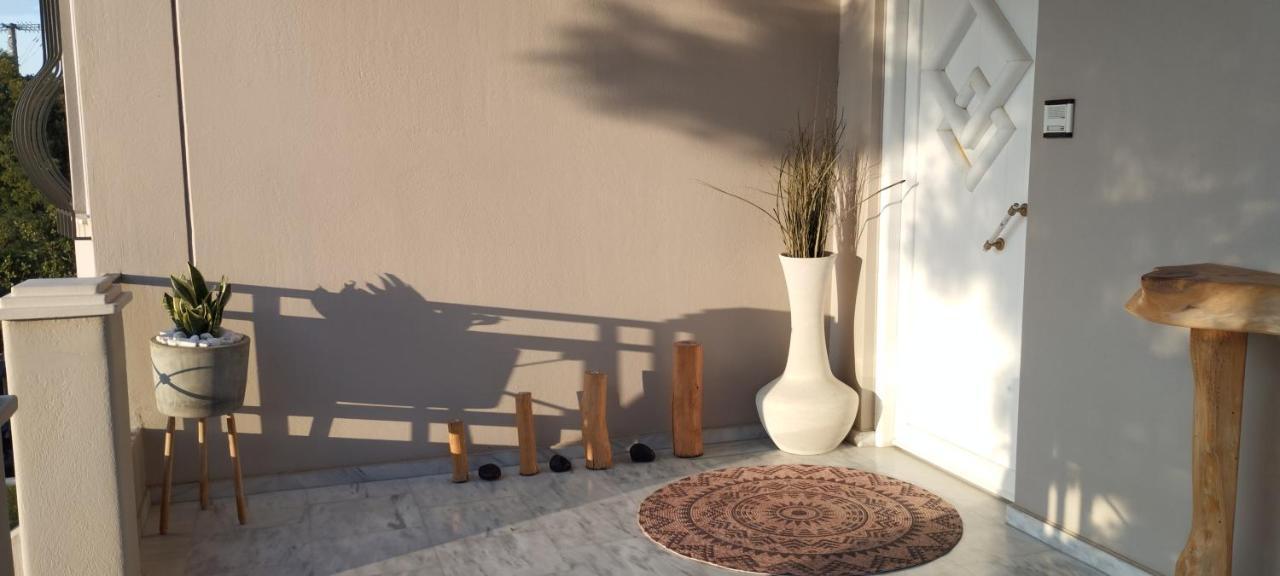 Suite With Garden Agia Marina  Exteriör bild
