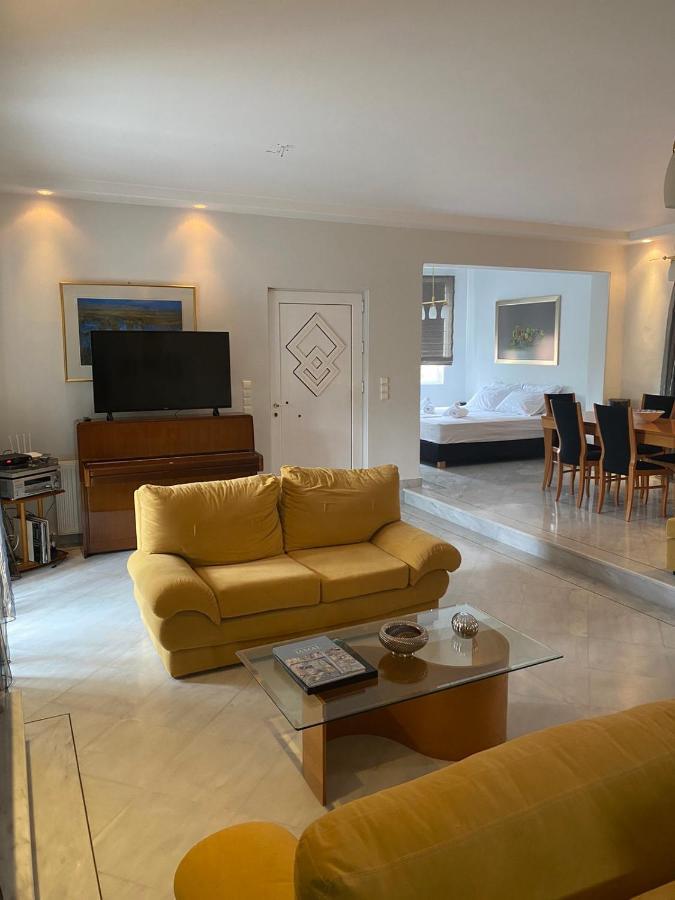Suite With Garden Agia Marina  Exteriör bild